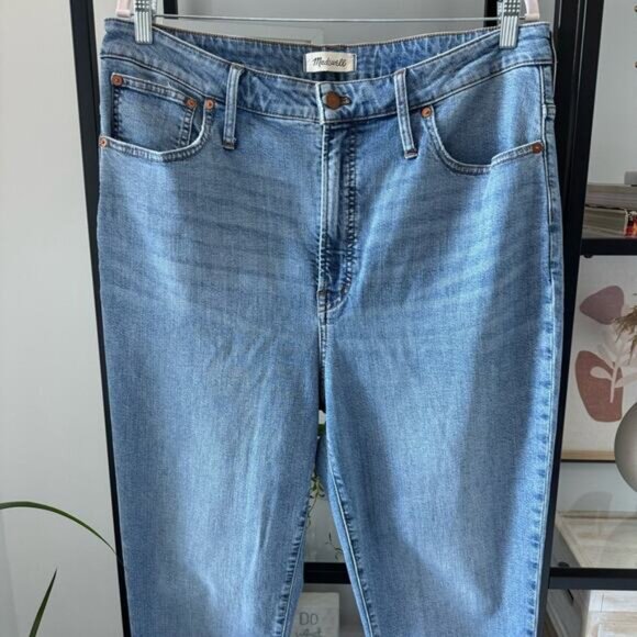 Madewell The Perfect Vintage Jeans in Blue Hoyne Wash Raw Hem High Rise Size 33 - Picture 2 of 11